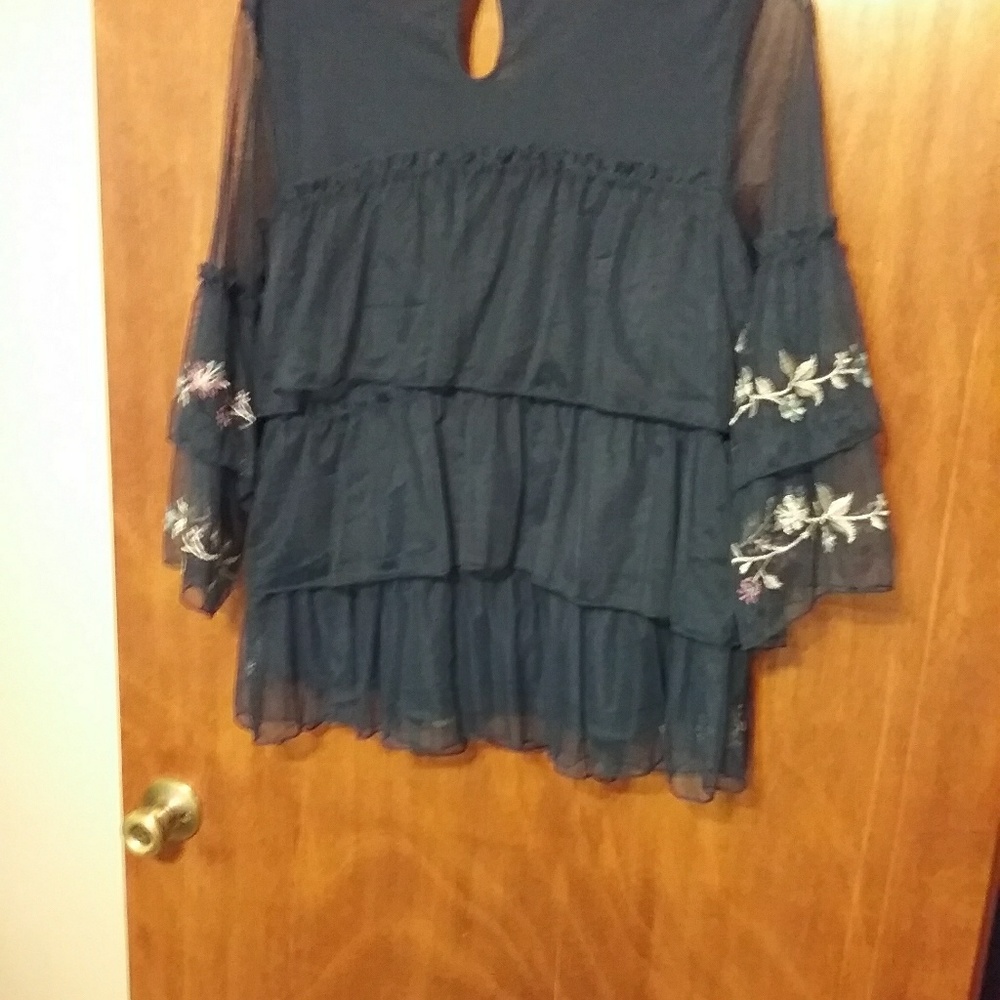 Blouse - Picture 4 of 4